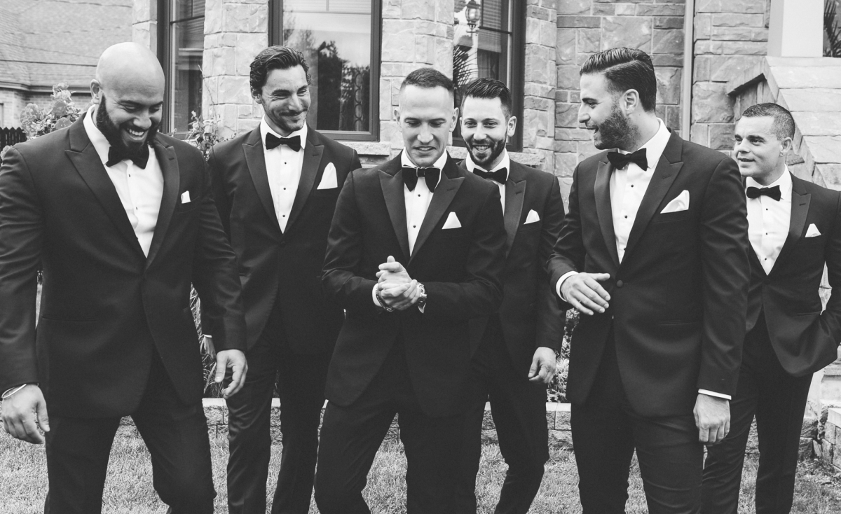 Montreal wedding photographer captures Italian wedding couple at Montreal venue