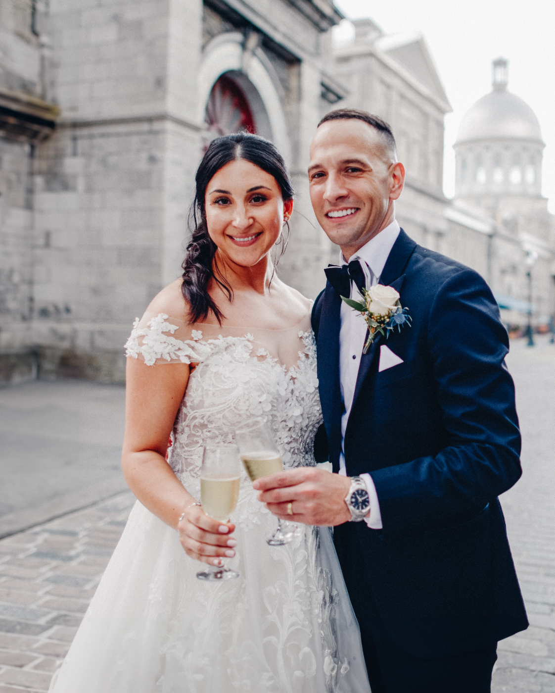 Montreal wedding photographer captures Italian wedding couple at Montreal venue